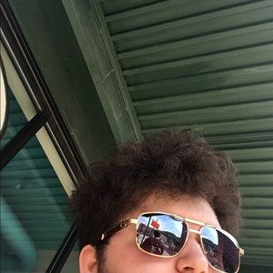 Meet your Posher, William